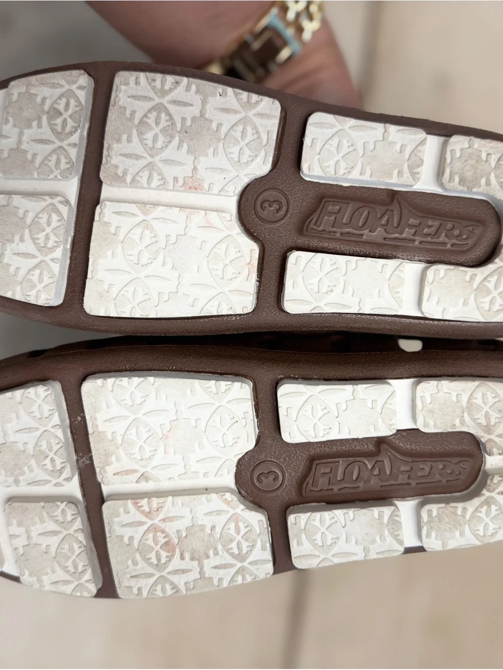 Floafers lightweight brown